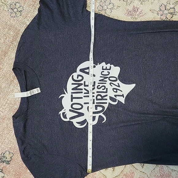 Bella Canvas Voting Like A Girl Since 1920 Heather Blue Graphic T-Shirt Size M - Picture 7 of 9
